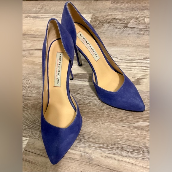 Chinese Laundry Shoes - New Chinese laundry. Beautiful blue suede heels. size 8